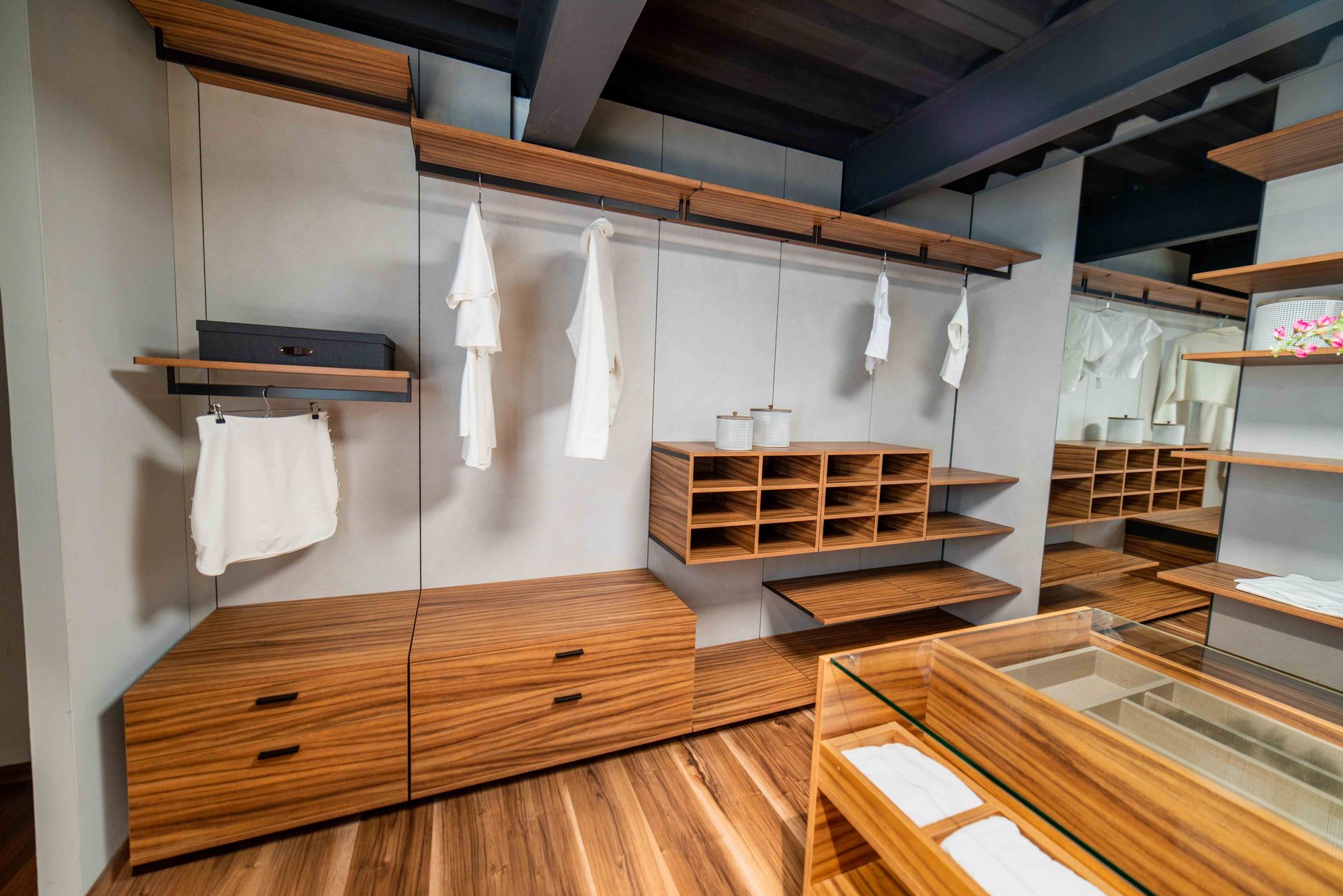 Closets Modernos a la medida en Guadalajara